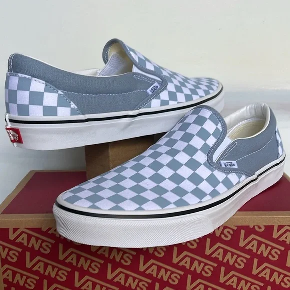 Vans Men’s Classic Slip-On
Color Theory Checkerboard
VN000BVZDSB
Sneakers - Picture 9 of 16